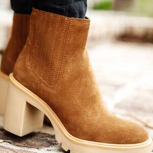 Dolce Vita Caster H2O Waterproof Lug Sole Platform Bootie NWT